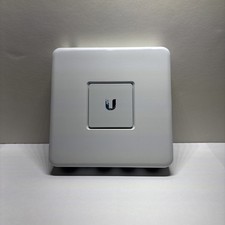  D UBIQUITI UNIFI USG SECURITY GATEWAY ENTERPRISE ROUTER - NO POWER SUPPLY 