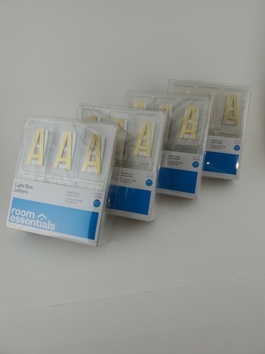 Room Essentials Color Changing LED Light Box Holiday Gold Letter 4 Pk 100/each - 第 2/3 張圖片