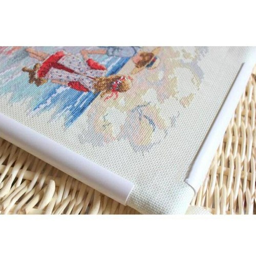 Embroidery Frame Universal Clip Plastic Cross Stitch Hoop Stand Holder Support - Picture 6 of 6