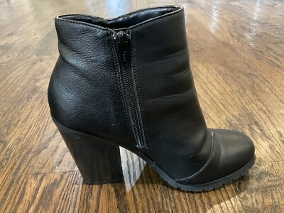 CALL IT SPRING Black Vegan Leather Block Heel Side Zip Ankle Boots Women US 8
