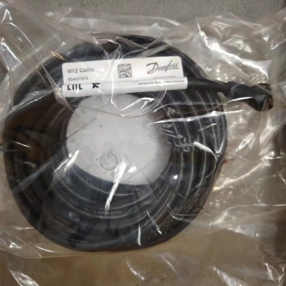 Danfoss 034G7074 ETS Electronic Expansion Valve Connection M12 Cable 8m danfoss-034g7074-ets-electronic-expansion-valve-connection-m12-cable-8m