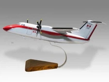 De Havilland Canada DHC-8-100 Dash 8 Nav Canada Desk Wood New Model Large 1/72