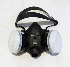 Dentec Spray Paint Respirator with Organic Vapor Filters  Med/Large