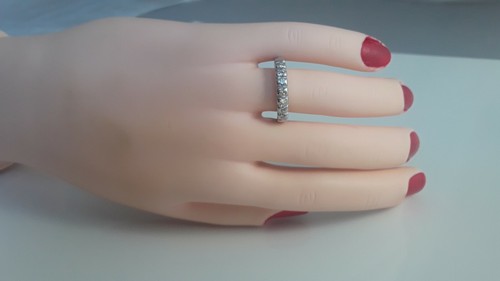 18k White Gold Natural Diamonds Wedding Band - Picture 3 of 5