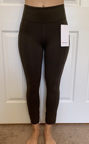 Lululemon Size 6 Invigorate HR Crop 23 