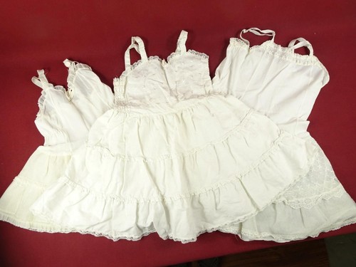 3 VINTAGE 1960s LITTLE GIRLS RUFFLED FULL SLIPS COTTON / NYLON SIZE 4 and 6