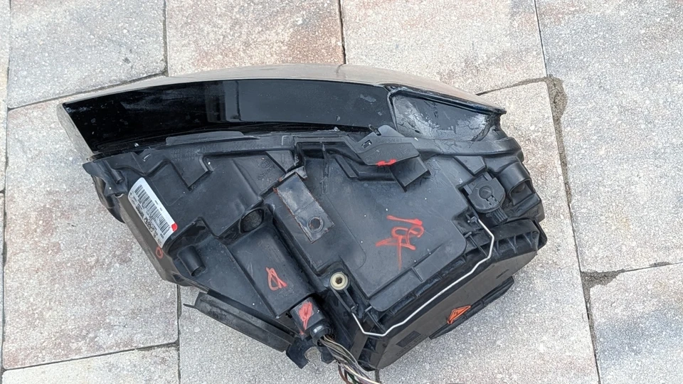 Farol de xenônio 2008-2012 Audi A5 S5 passageiro direito destro fabricante de equipamento original - Imagem 4 de 4