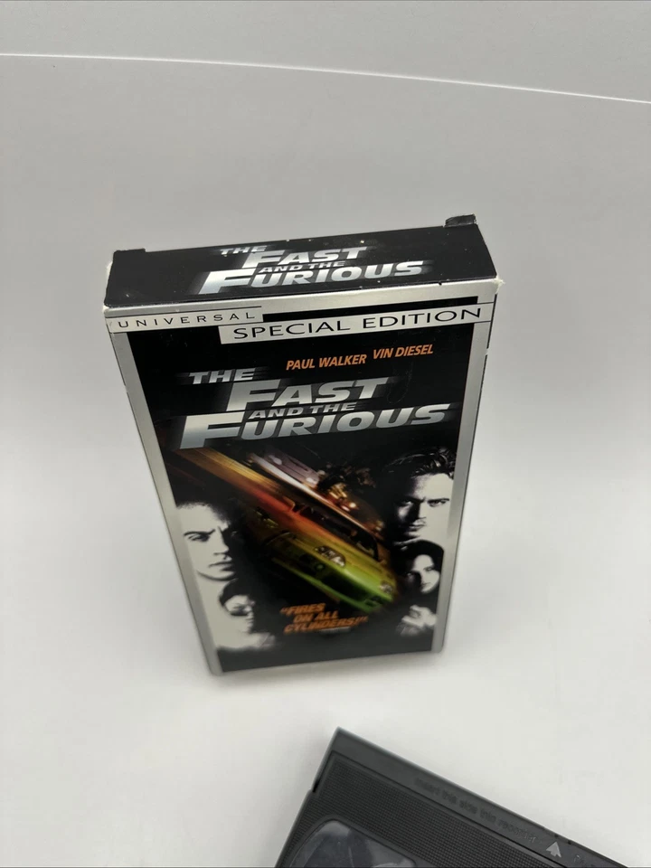 The Fast and the Furious (VHS, 2002, Special Edition Contains Bonus Features) - Image 3 of 4