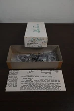 HO Scale Lee Town 432-3136 Mack Firetruck Pumper Bermuda Type Cab - Kit