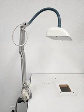 Natus Neoblue Mini LED Phototherapy Light Bilirubin w/ Table Clamp, Low Hours