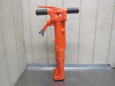 APT Model 190 Air Pneumatic Pavement Breaker Demolition Jack Hammer 90 lbs