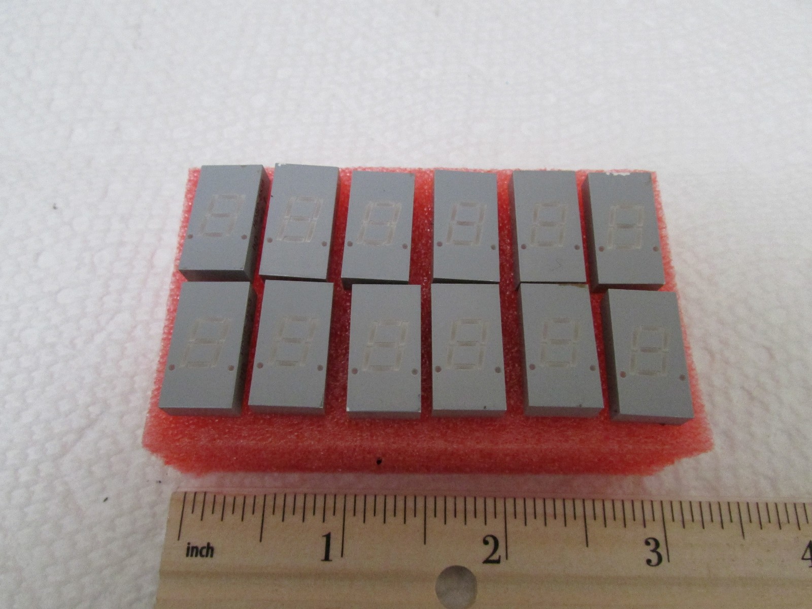 ( 12 ) HP HDSP-3533 Red 7-Segment 1 Character LED Display Modules Socket Pulls