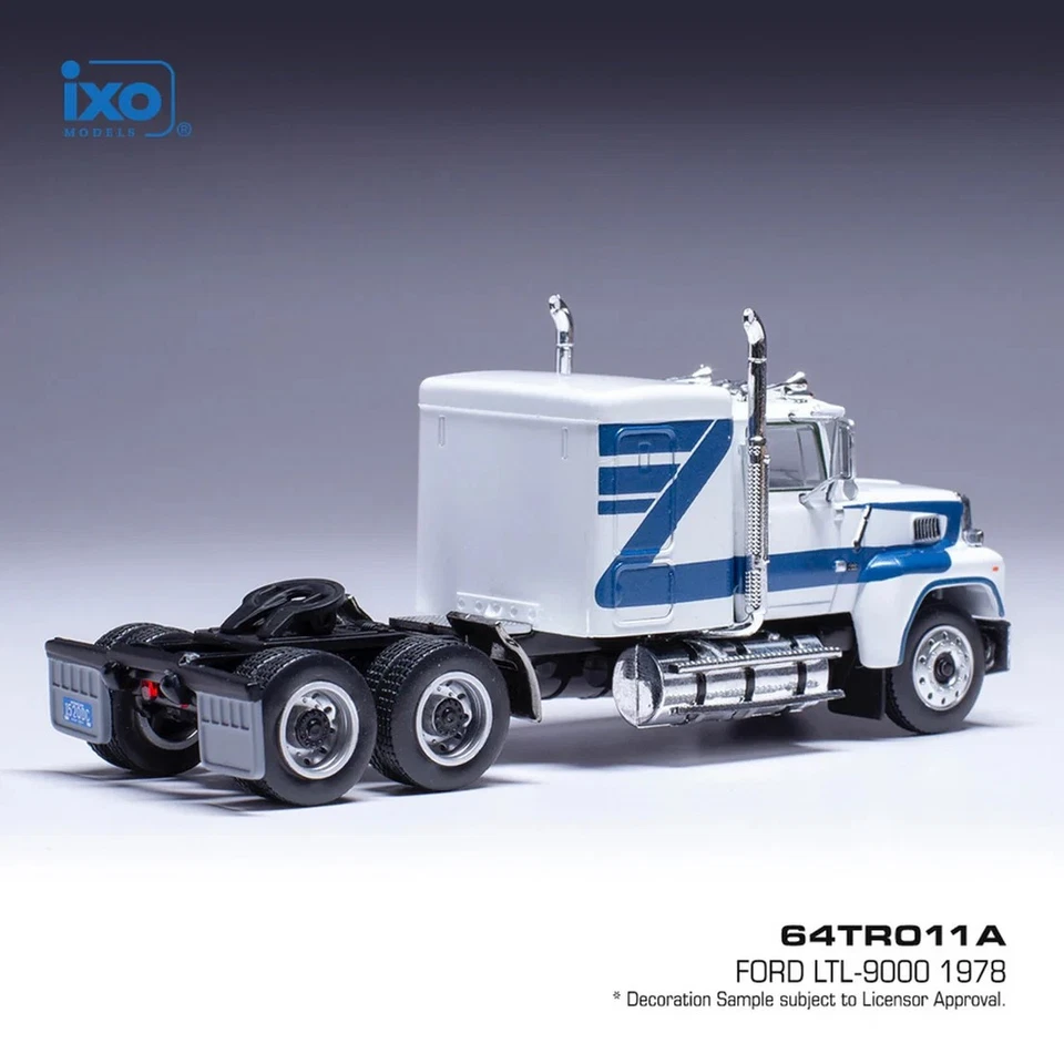 IXO MODELS ESCALA 1:64 - BLANCO/AZUL - SEMIRREMOLQUE FORD LTL-9000 1978 cama Foto 2 de 3