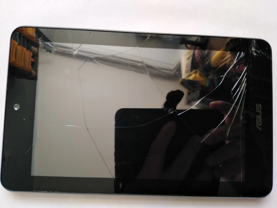 Asus Memo Pad HD7 Android Tablet 16GB K00B (ME173X) Wifi Black and Dark Blue - Image 4 of 4