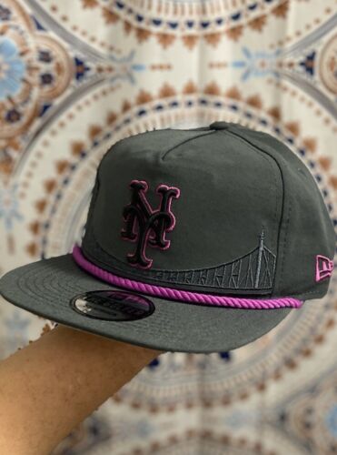 New Era New York Mets MLB 2024 City Connect Grey/Pink Golfer Snapback Lids Hat