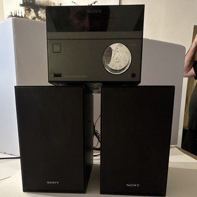 Sony CMT-SBT40D Home Audio System DVD/USB w/ SS-SBT40D Speakers Black