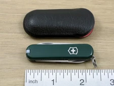 Victorinox Classic SD Swiss Army Knife, Hunter Green, 58mm, w/Pouch - "SOPHIA"