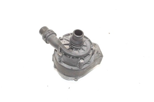 BMW 3 F30, F80 Zirkulationswassermotor 8638239 2.00 30827647