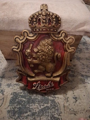 vintage strohs beer sign