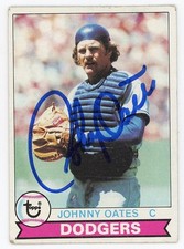 Johnny Oates – Signed 1976 Topps #104 Trading Card (Los Angeles Dodgers)