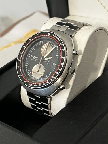 Seiko UFO Chronograph 6138 0020 Black Dial Day Date Automatic Vintage 1976 Watch