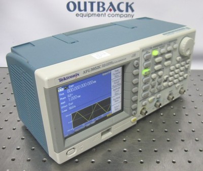 C203888 Tektronix AFG3052C Dual Channel Arbitrary/Function Generator 50MHz 1GS/s
