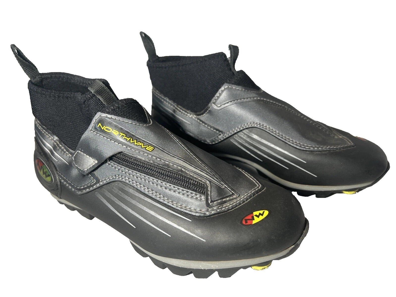 Northwave 4 Bolt Cycling Shoes for Men
