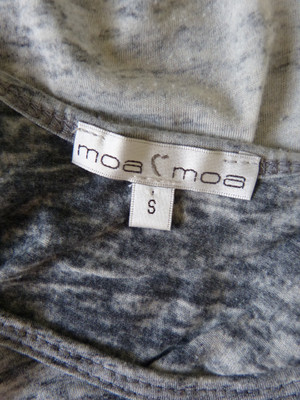 Moa Moa Top Small Gray Heathered Gold Cross Hardware Sleeveless