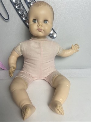 Vintage Cry Baby Effanbee Doll, 1974/17 