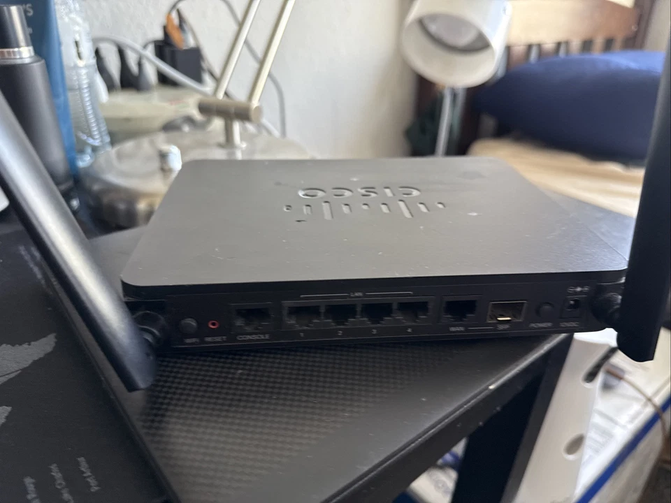 Cisco RV160W Wireless-AC VPN Router RV160W-A-K9-NA NEW IN BOX COMBO WAN 4Ge Lan - Image 4 of 4