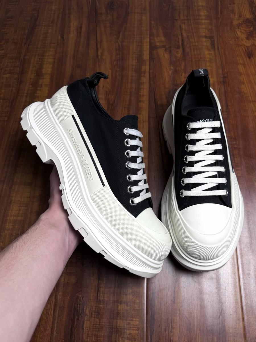Alexander McQueen Chunky Tread Slick Mens Black White  display picture 2