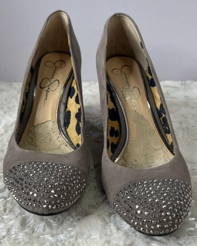 Jessica Simpson Seley Wedge Gray Suede heels w/crystal accents Size 8 1/2