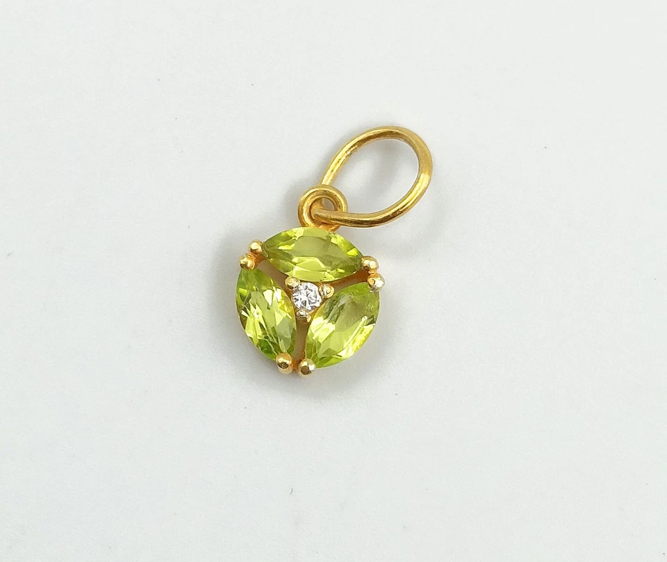Natural Peridot Charms Pendant 18k Gold Handmade Pendant, Gold Pendant - Image 2 of 4