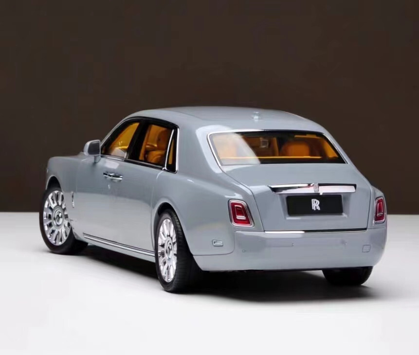 1/64 Rolls Royce Ghost シリアルナンバー入り 1/64 Rolls Royce Ghost シリアルナンバー入り 1/64 Alloy car