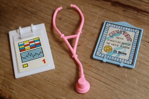 sindy doll accessories