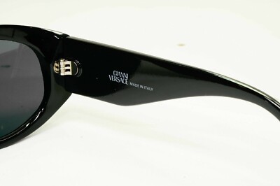 Gianni Versace 1996 Vintage Gold Medusa Biggie Sunglasses MOD 4V4
