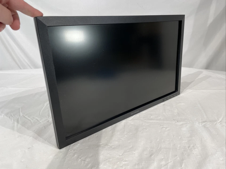 ViewSonic VA2252SM 22" 1920x1080 Widescreen LED Monitor - Image 2 of 4