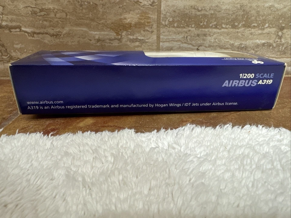 Hogan Wings Airbus Industries A319 1/200 con engranaje Foto 4 de 4