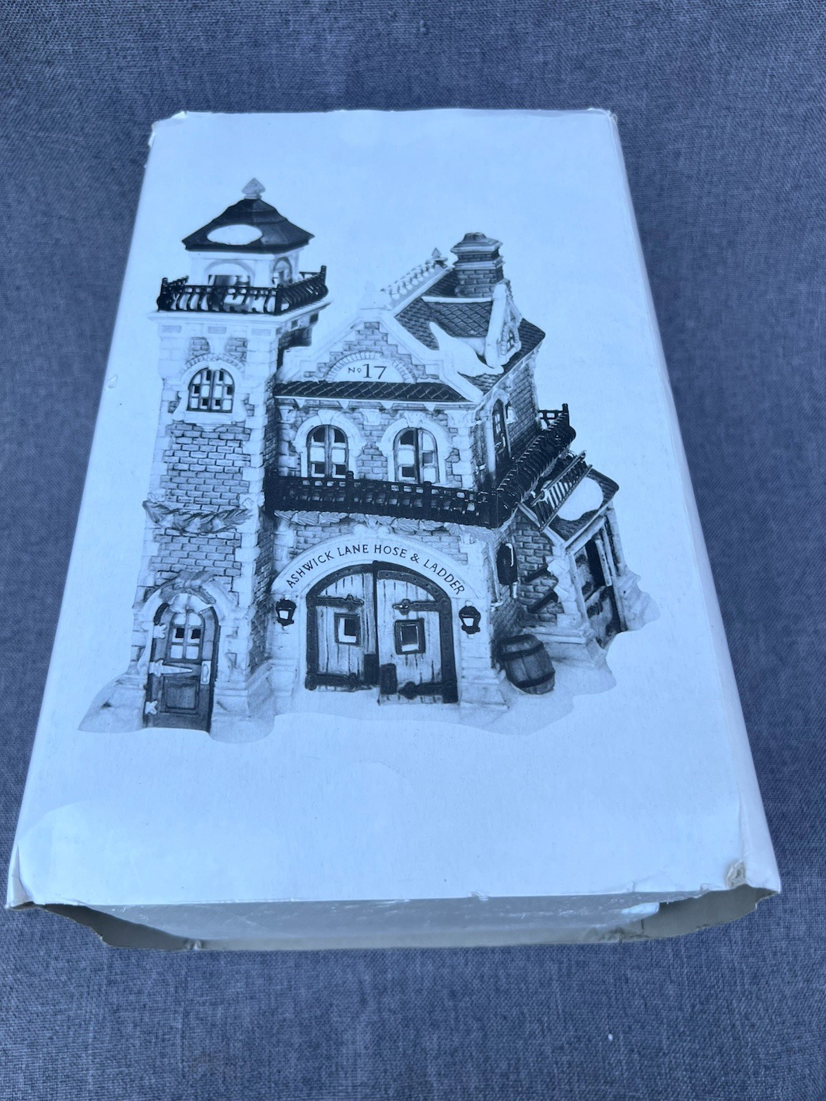 Picture 3 of 8