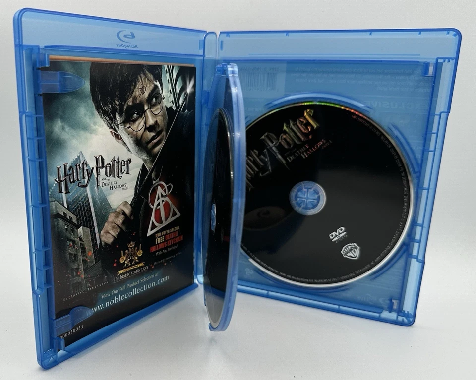 Harry Potter and the Deathly Hallows, Part 1 Blu-Ray + DVD Daniel Radcliffe 2010 - Image 3 of 3