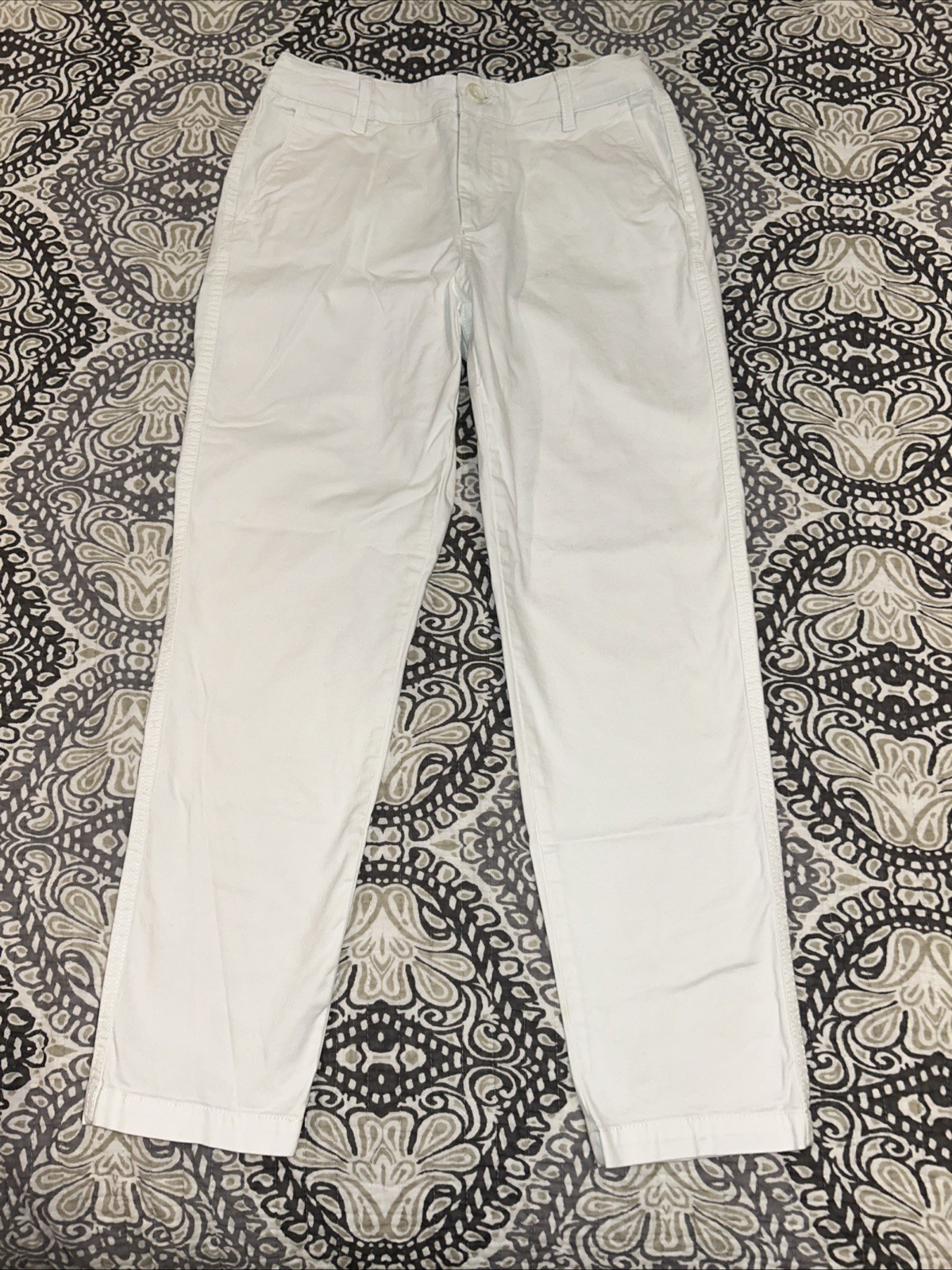 Amazon Essentials White Pants Size 4 With 4 Pocke… - image 1