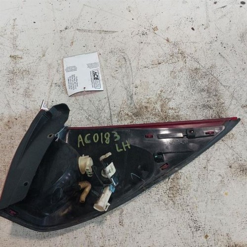 Rendezvous Driver Tail Light Quarter Panel Mounted Fits 04-07 4512671 - Picture 2 of 12