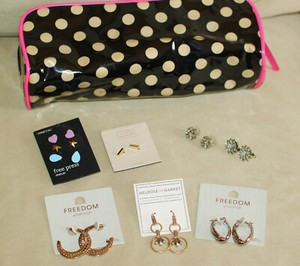 kate spade cosmetic travel case