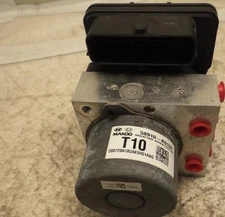2020-2022 Kia Soul Gasoline ABS Anti-lock brake pump assembly OEM