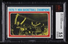 1971-72 Topps NBA Championship Milwaukee Bucks Team #137 BVG 5.5 0n64