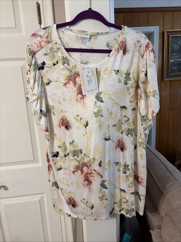 Lularoe Olive 2xl Cream Floral 