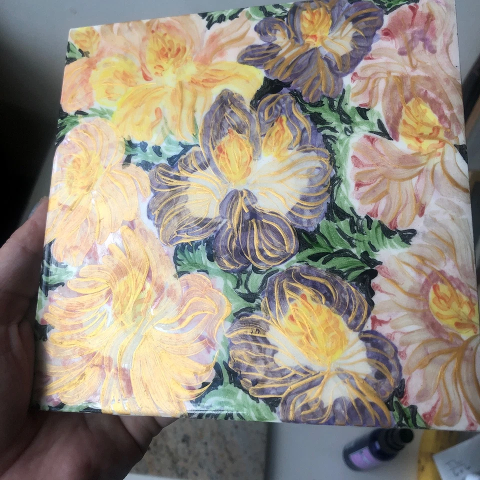 Ceramic Vintage Hand Painted Art Tile Floral & Gold Design Backsplash / Mural - Image 4 of 4