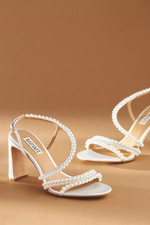 NWT BADGLEY MISCHKA AMORA PEARL-STRAP SATIN HEELS- SIZE US 7.5/ EU 8.5