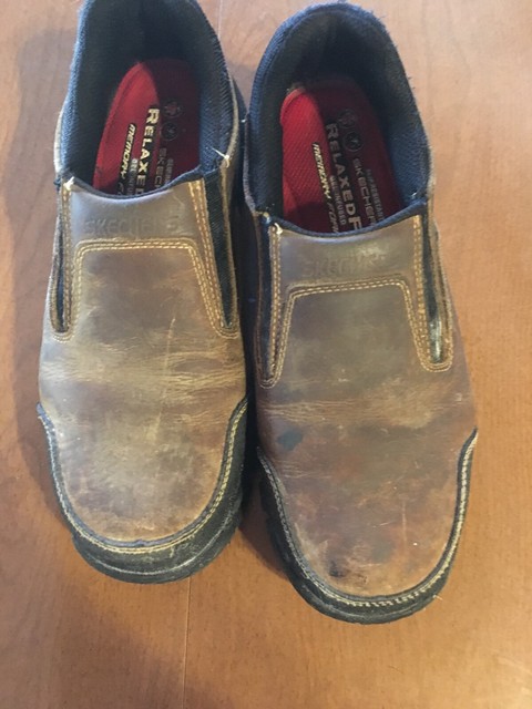 keen detroit slip on