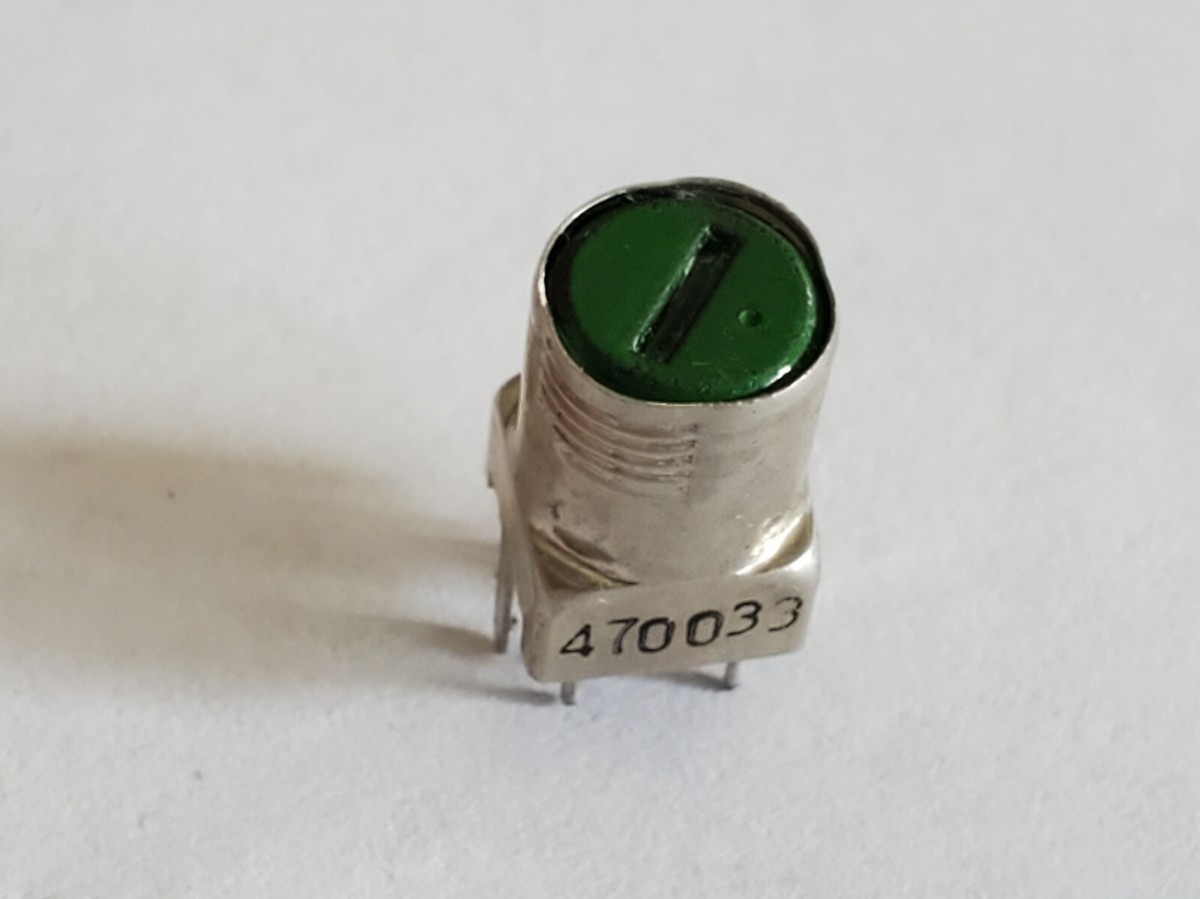 TOKO 7mm TYPE 7P High Frequency Variable coil with Internal